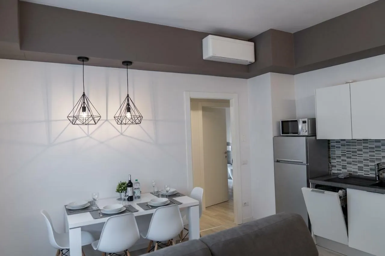 Dolce Notte Apartments Verona 0*,
